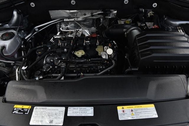 2025 Volkswagen Atlas Cross Sport 2.0T SE w/Technology