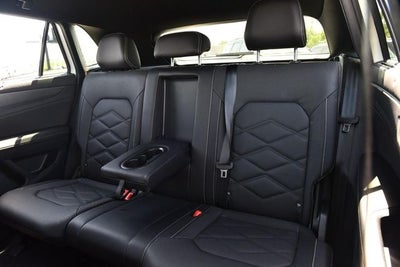 2025 Volkswagen Atlas Cross Sport 2.0T SE w/Technology FWD