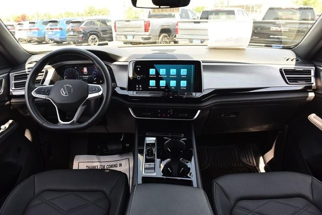 2025 Volkswagen Atlas Cross Sport 2.0T SE w/Technology FWD