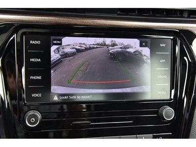 2022 Volkswagen Passat 2.0T Limited Edition