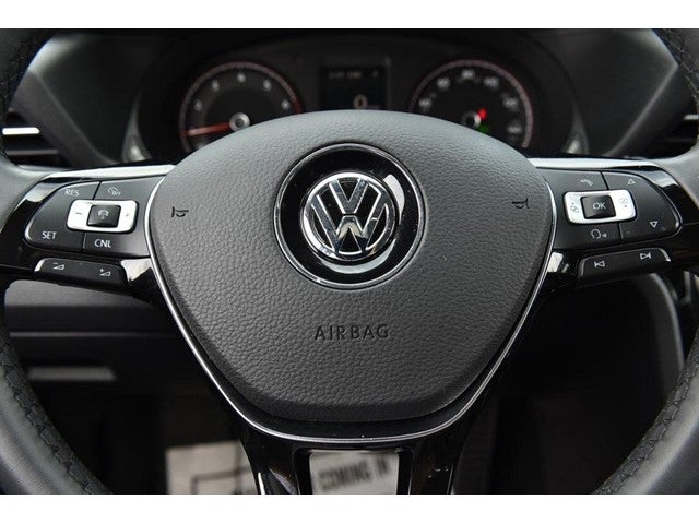 2022 Volkswagen Passat 2.0T Limited Edition