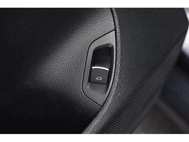 2022 Volkswagen Passat 2.0T Limited Edition