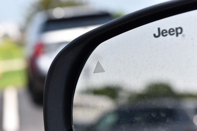 2025 Jeep Compass Limited - Photo 10