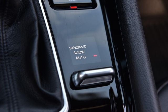 2025 Jeep Compass Limited - Photo 17