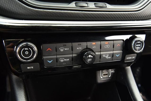 2025 Jeep Compass Trailhawk - Photo 15