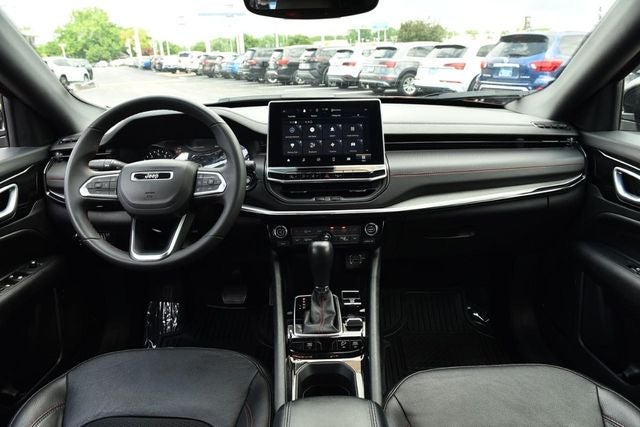 2025 Jeep Compass Trailhawk - Photo 7