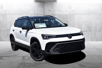 2026 Volkswagen Taos 1.5T SE Black