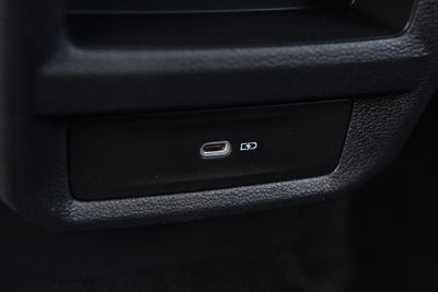 2025 Volkswagen Taos 1.5T SE Black