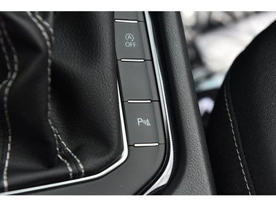 2026 Volkswagen Taos 1.5T SE Black