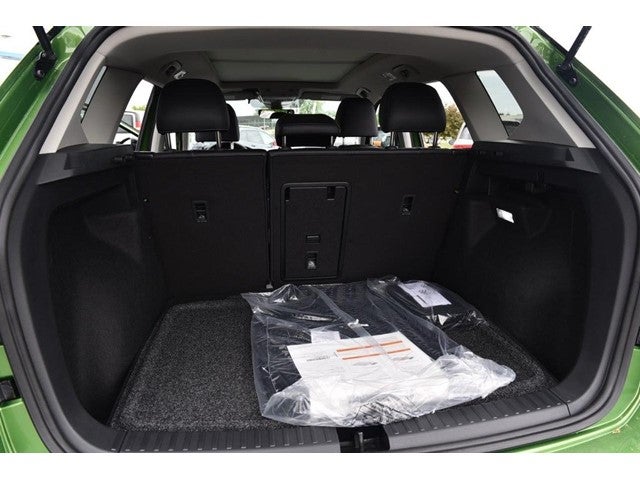 2026 Volkswagen Taos 1.5T SE Black