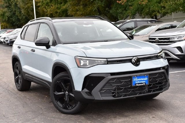 2027 Volkswagen Taos 1.5T SE