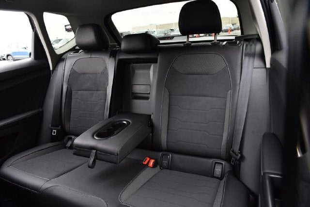 2027 Volkswagen Taos 1.5T SE