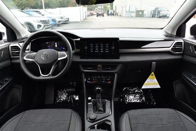 2027 Volkswagen Taos 1.5T SE