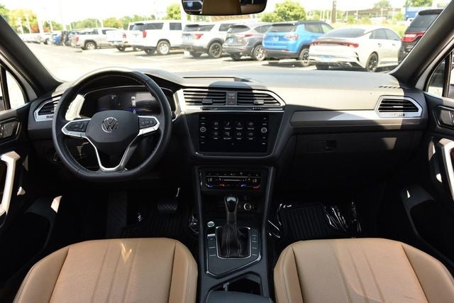 2023 Volkswagen Tiguan 2.0T SE