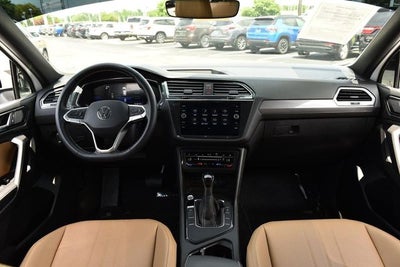 2023 Volkswagen Tiguan 2.0T SE