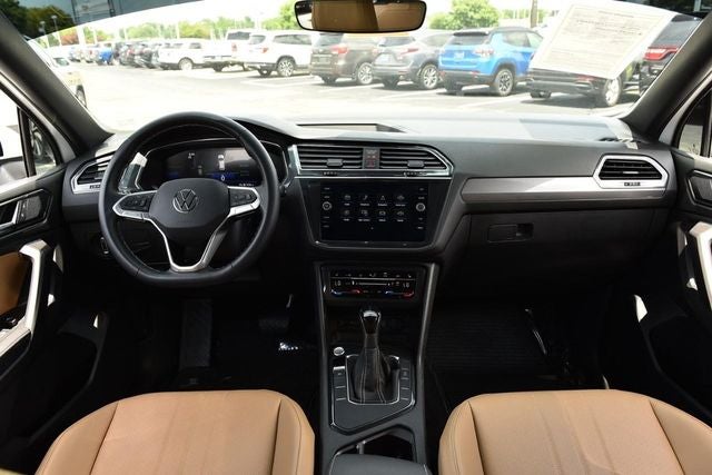 2023 Volkswagen Tiguan 2.0T SE