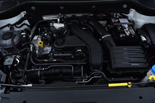 2026 Volkswagen Taos 1.5T SE Black