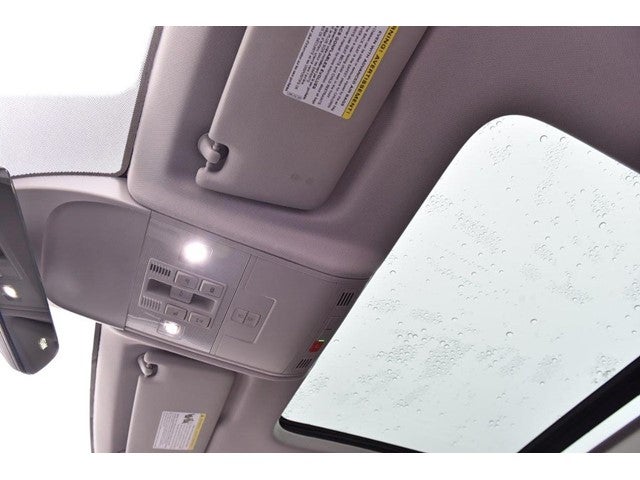 2025 Volkswagen Taos SE Black