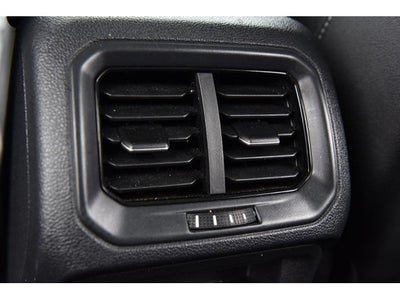 2025 Volkswagen Taos SE Black