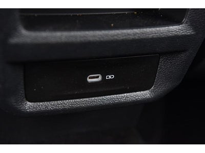 2025 Volkswagen Taos SE Black