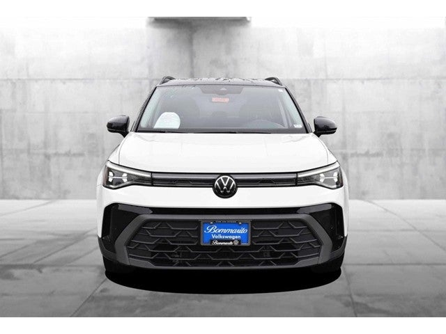 2025 Volkswagen Taos SE Black