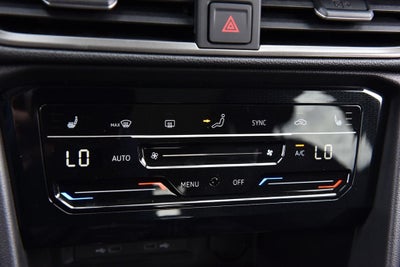 2026 Volkswagen Taos SE Black FWD