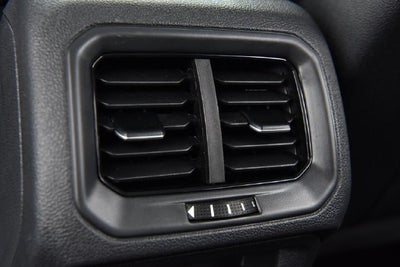 2027 Volkswagen Taos 1.5T SE