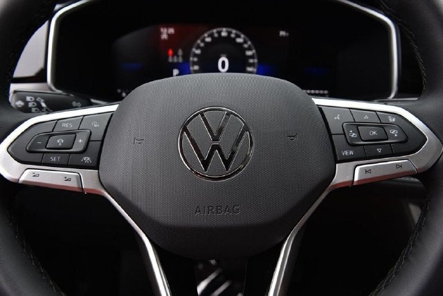2027 Volkswagen Taos 1.5T SE