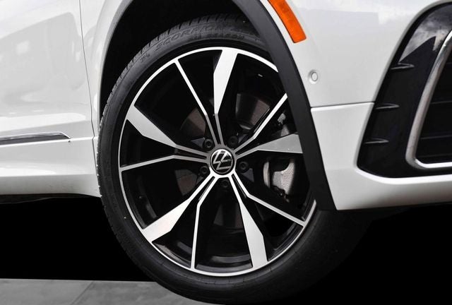 2024 Volkswagen Tiguan 2.0T SEL R-Line
