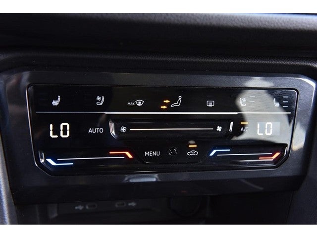 2024 Volkswagen Tiguan SEL R-Line