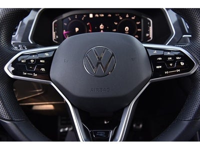 2024 Volkswagen Tiguan SEL R-Line