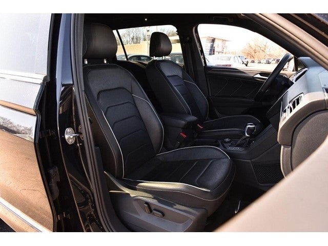 2024 Volkswagen Tiguan SEL R-Line