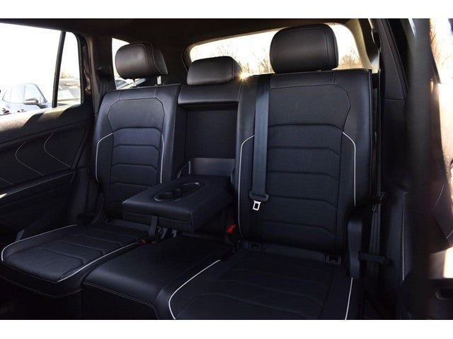 2024 Volkswagen Tiguan SEL R-Line