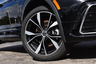 2024 Volkswagen Tiguan 2.0T SEL R-Line