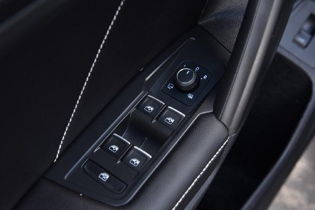 2024 Volkswagen Tiguan 2.0T SEL R-Line