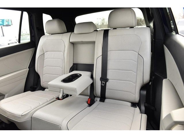 2023 Volkswagen Tiguan SEL R-Line