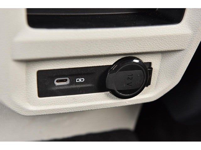 2023 Volkswagen Tiguan SEL R-Line