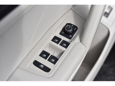 2023 Volkswagen Tiguan SEL R-Line