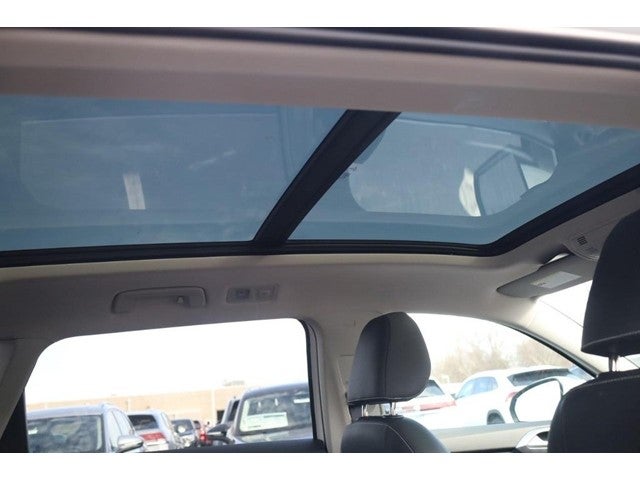 2026 Volkswagen Taos SEL 4MOTION