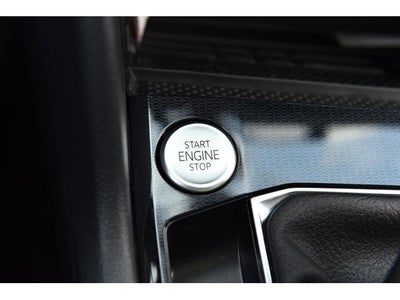 2025 Volkswagen Taos SEL 4MOTION