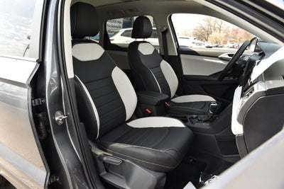 2025 Volkswagen Taos SEL 4MOTION