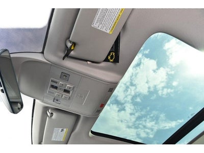 2025 Volkswagen Taos SEL 4MOTION