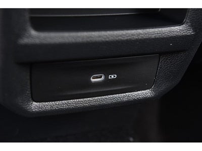 2025 Volkswagen Taos SEL 4MOTION