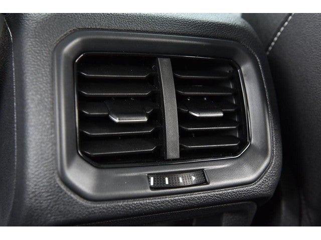 2026 Volkswagen Taos 1.5T SEL