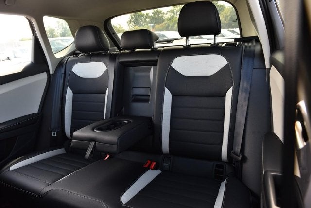 2027 Volkswagen Taos 1.5T SEL