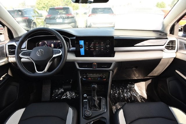 2027 Volkswagen Taos 1.5T SEL
