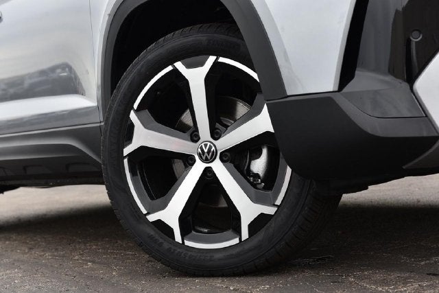 2027 Volkswagen Taos 1.5T SEL