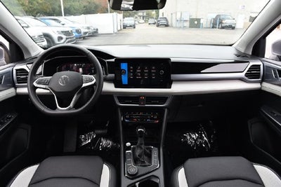 2027 Volkswagen Taos 1.5T SEL