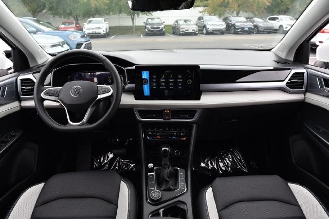 2027 Volkswagen Taos 1.5T SEL