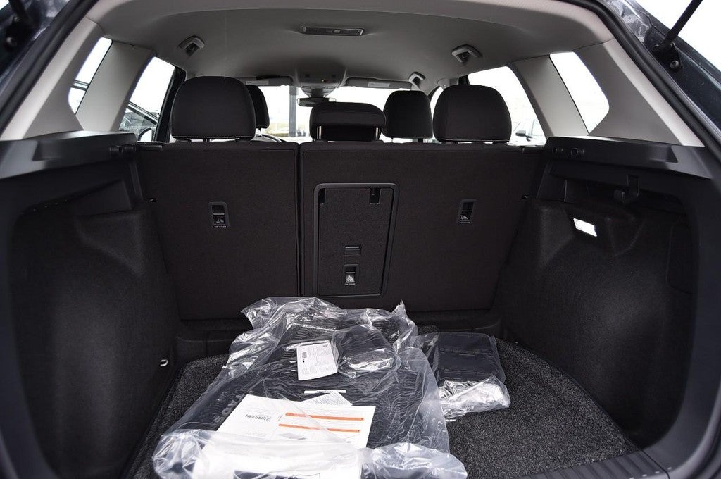 2026 Volkswagen Taos S FWD